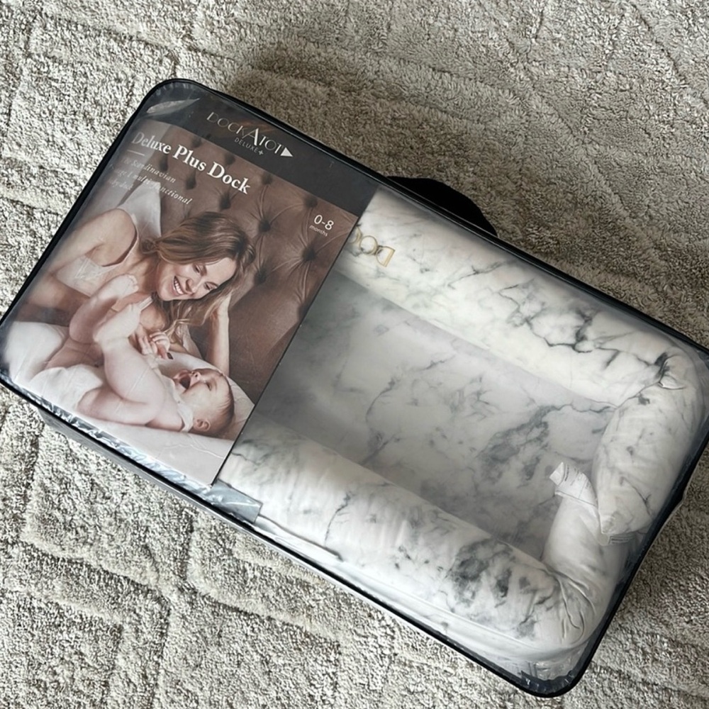 DockATot Deluxe Plus Dock - Marble